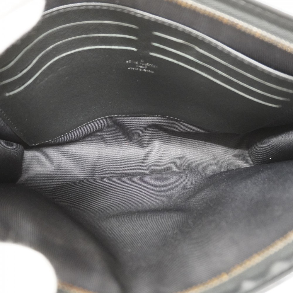 Louis Vuitton Monogram Eclipse Voyage Pochette Mm… - image 4